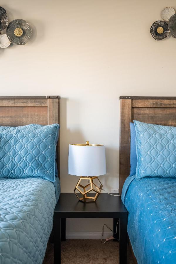New 3Br Townhouse, Minutes To Niagara Falls And Brock University By Globalstay ソロルド エクステリア 写真