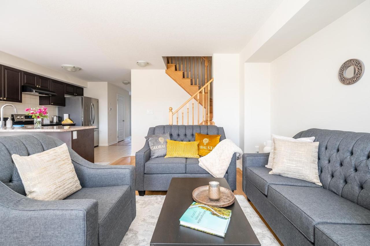 New 3Br Townhouse, Minutes To Niagara Falls And Brock University By Globalstay ソロルド エクステリア 写真